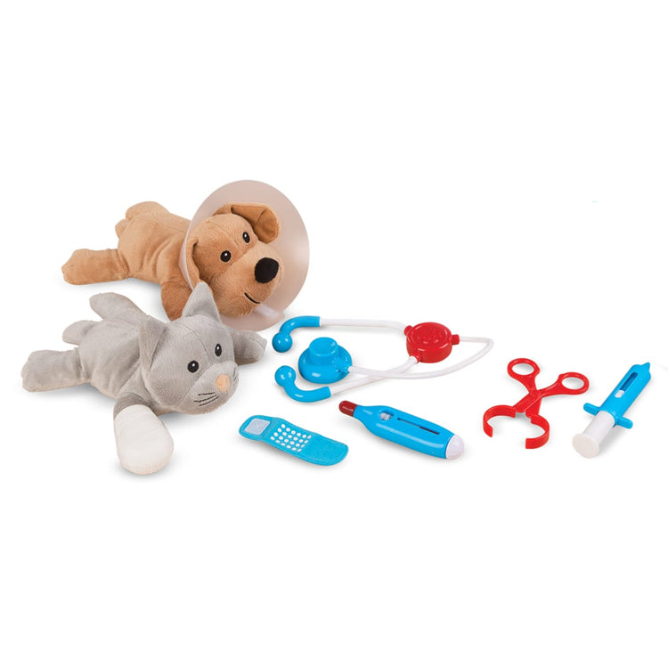 Melissa & Doug Examine and Treat Pet Vet Play Set - 24 pcs