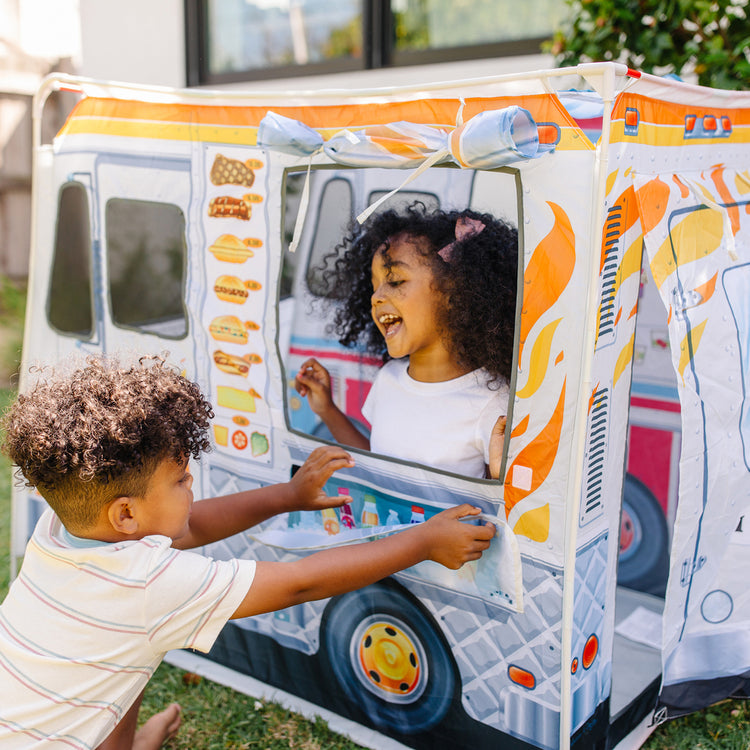 Melissa & Doug Toy Spotlight Food Truck Play Tent