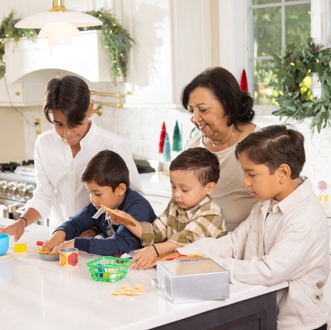 Melissa & Doug Make & Bake Pies Play Set family playing