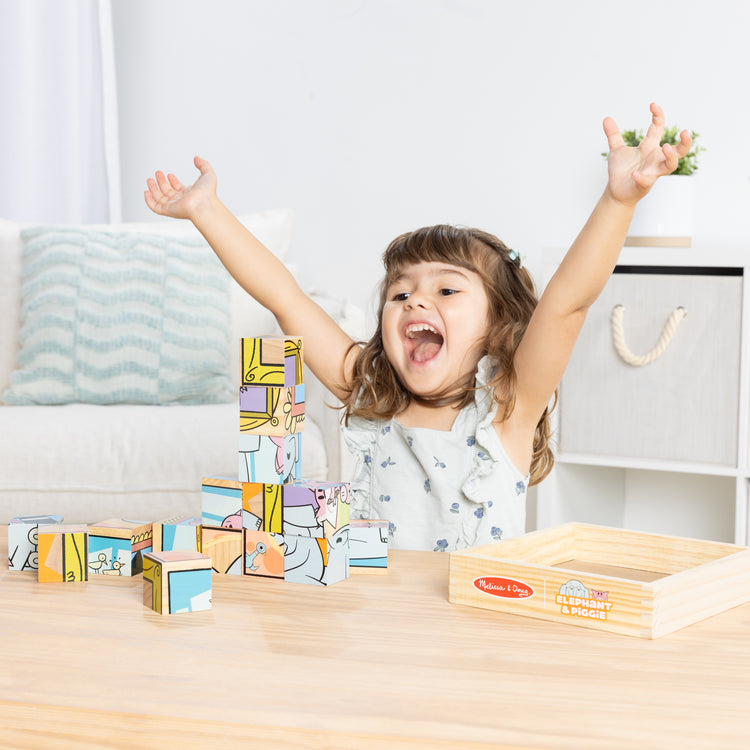 Elephant & Piggie Book & Wooden Cube Puzzle Bundle