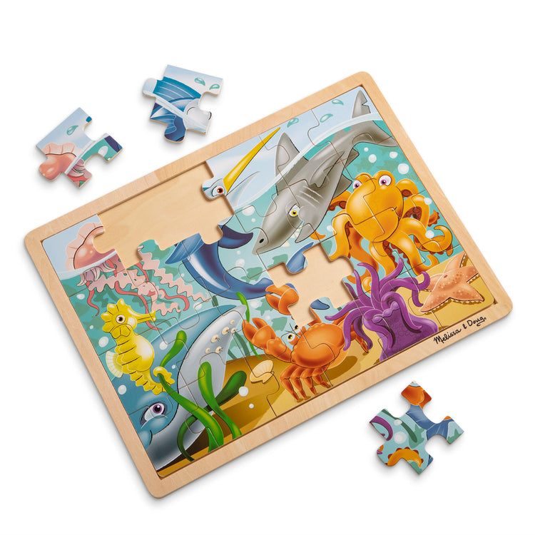  The Melissa & Doug Under the Sea Ocean Animals Wooden Jigsaw Puzzle With Storage Tray (24 pcs)