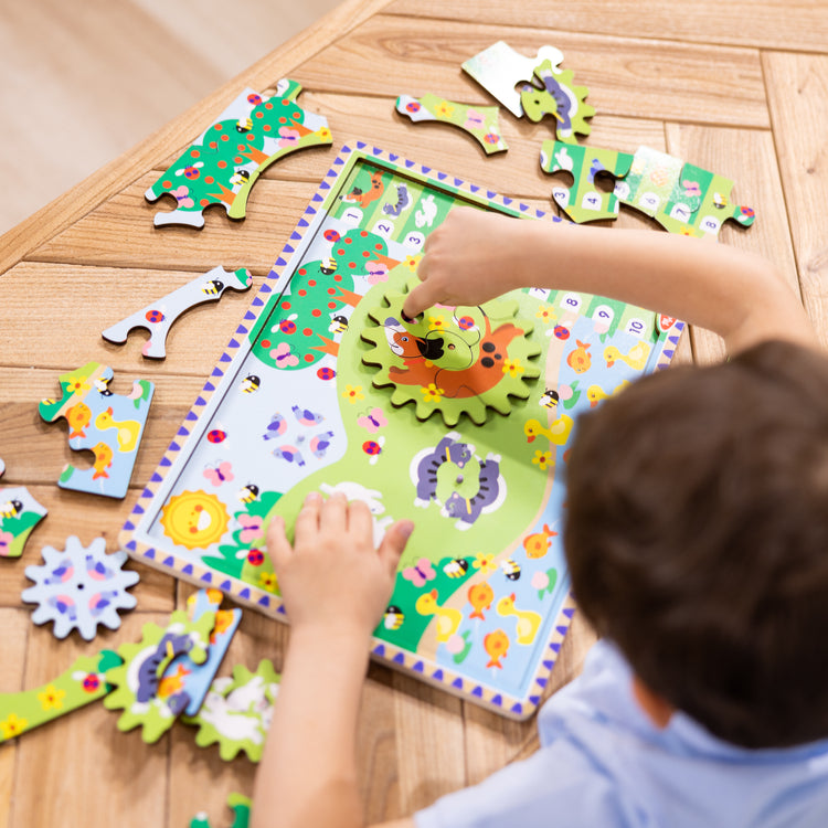 animal gears Animal Chase I-Spy Wooden Gear Puzzle
