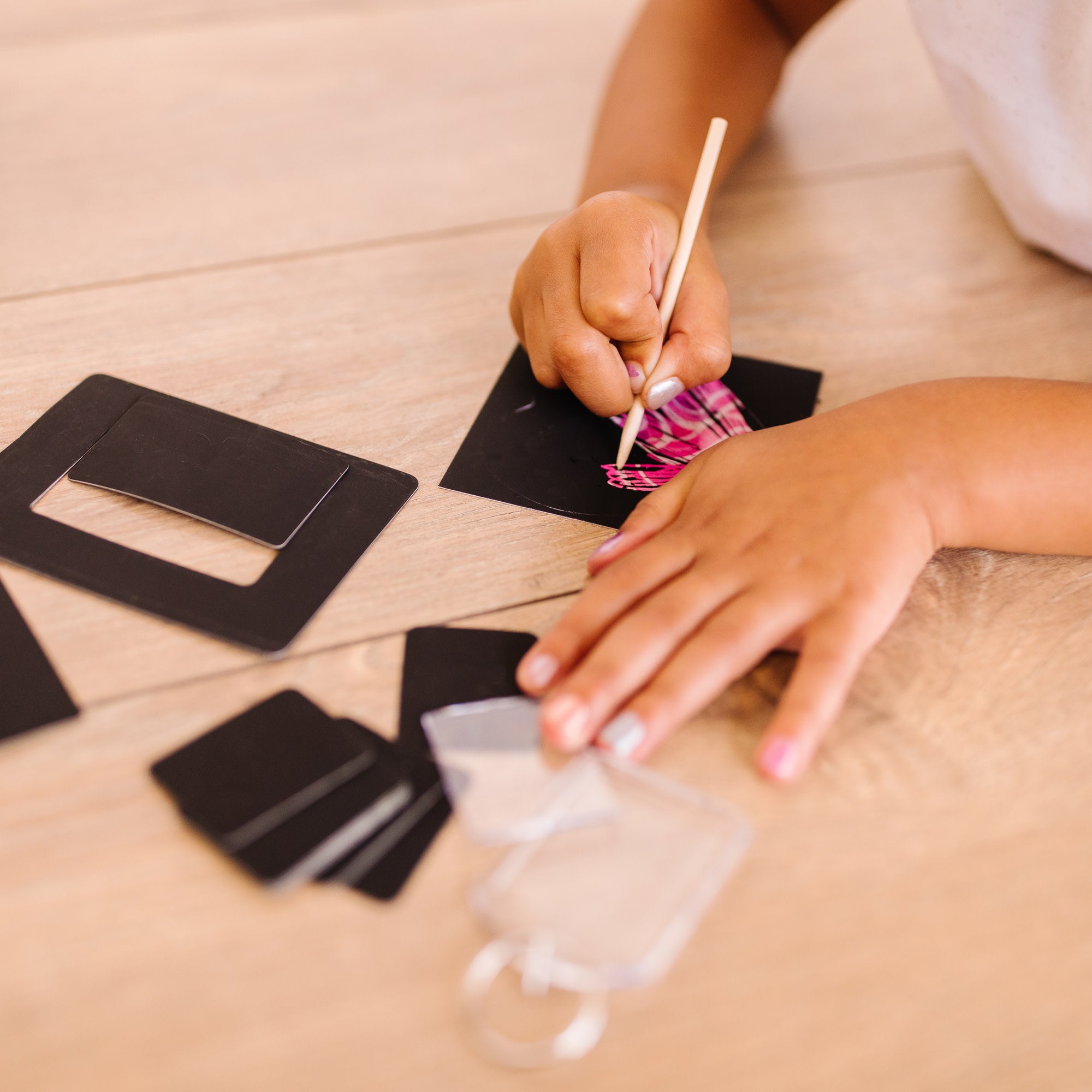 Scratch Art Deluxe Party Pack- Melissa and Doug