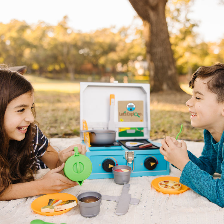 Let’s Explore Camp Stove Play Set