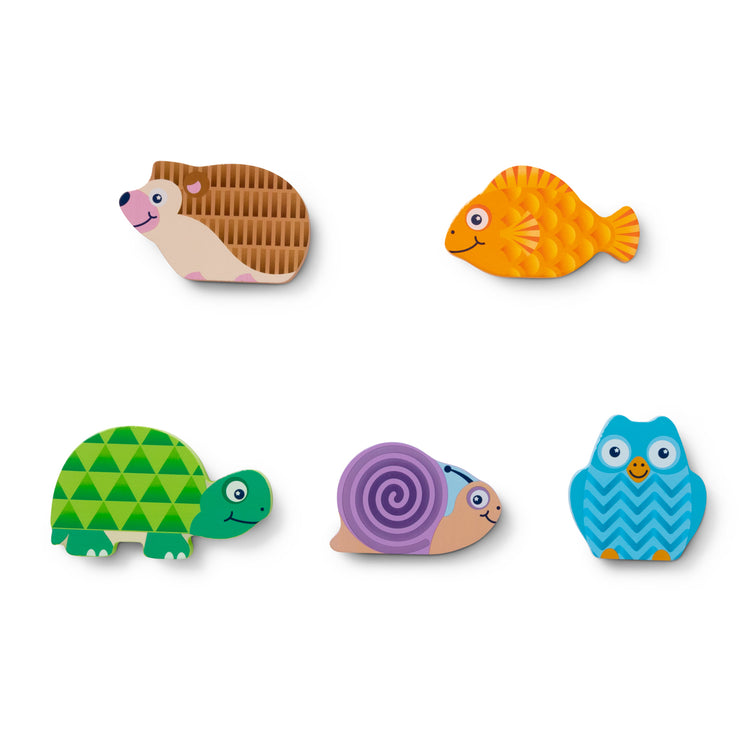 The loose pieces of The Forest Friends Touch & Feel Puzzle