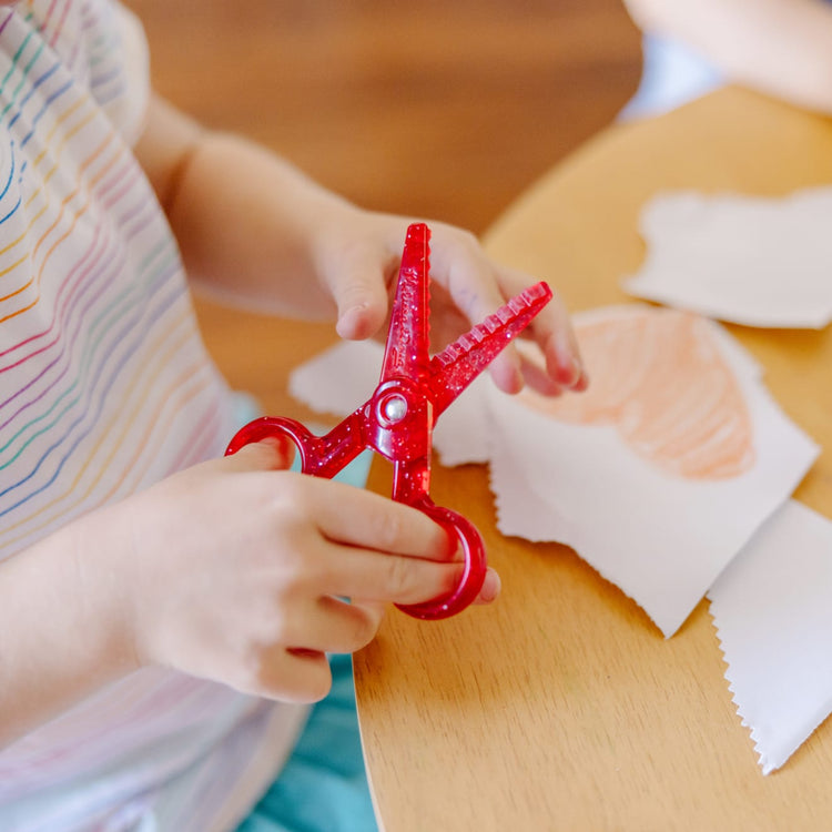 4 Pieces Toddler Safety Scissors in Animal Designs, Kids Preschool Training  Scissors Child Plastic Art Craft Scissors for Paper-Cut