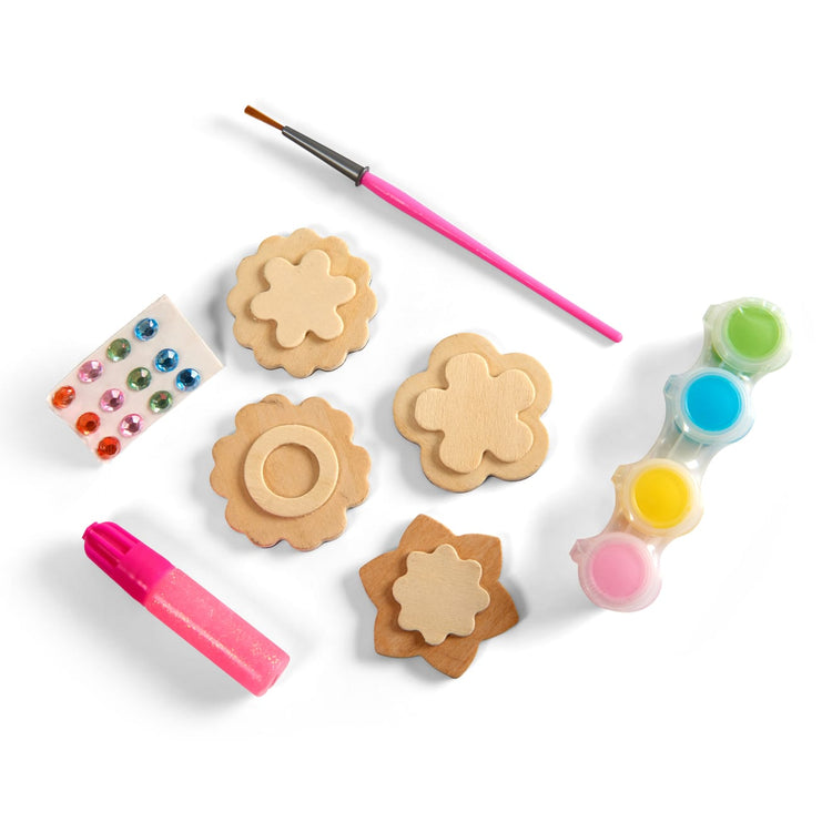 Created Me! Flower Magnets Wooden Kit- Melissa and Doug