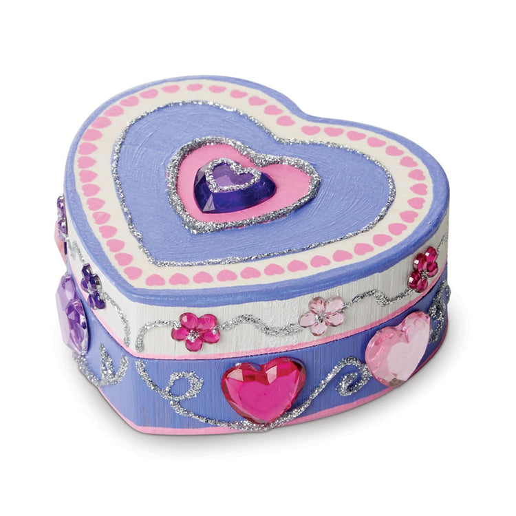 The front of the box for the Melissa & Doug Created by Me! Heart Box Wooden Craft Kit