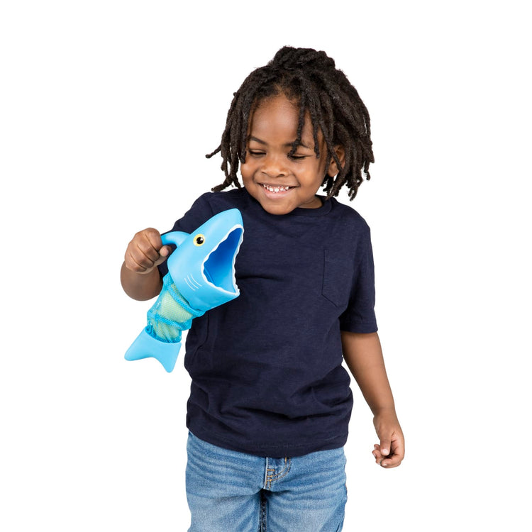 Melissa & Doug Spark Shark Fish Hunt Pool Toy Melissa & Doug Spark Shark Fish Hunt Pool Toy