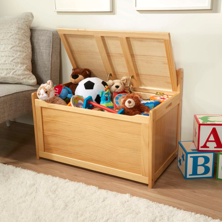 Wooden Toy Chest Honey- Melissa and Doug1